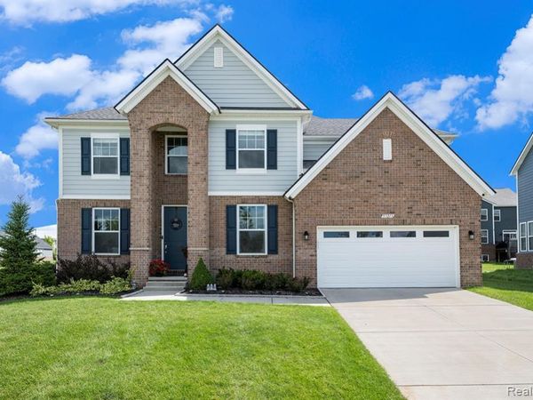 53213 Bay Laurel Lane, Lyon Twp, MI 48178