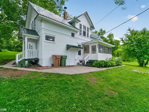 514 3 Street, Silver City, IA 51571