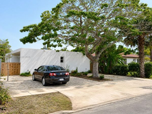 428 NW 82nd Ter , Unit 1, Miami, FL 33150