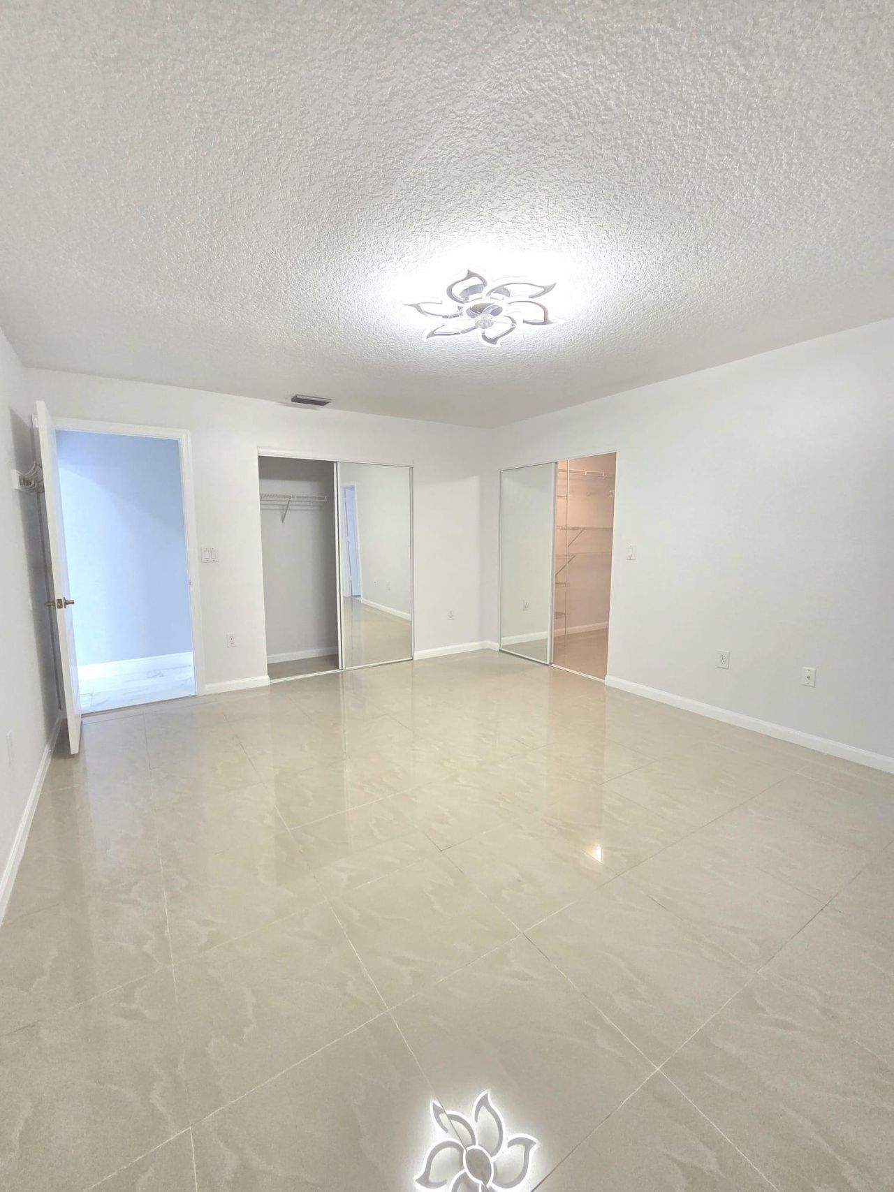 11534 NW 4th Manor, Coral Springs, FL 33071 Photo