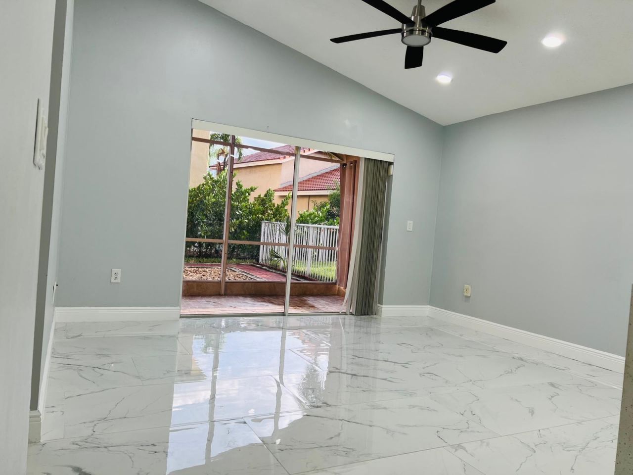 11534 NW 4th Manor, Coral Springs, FL 33071 Photo