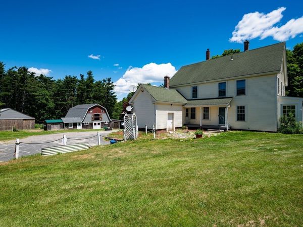 38 Blueberry Hill Rd, New Salem, MA 01355