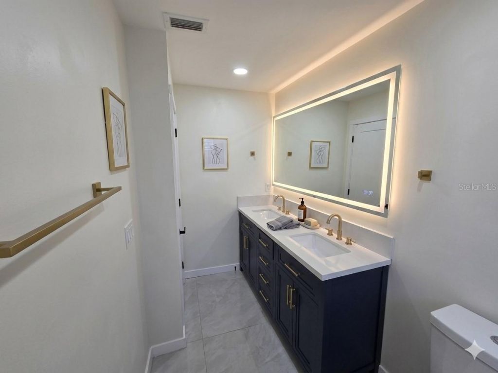 8120 7th Street N, Saint Petersburg, FL 33702 Photo