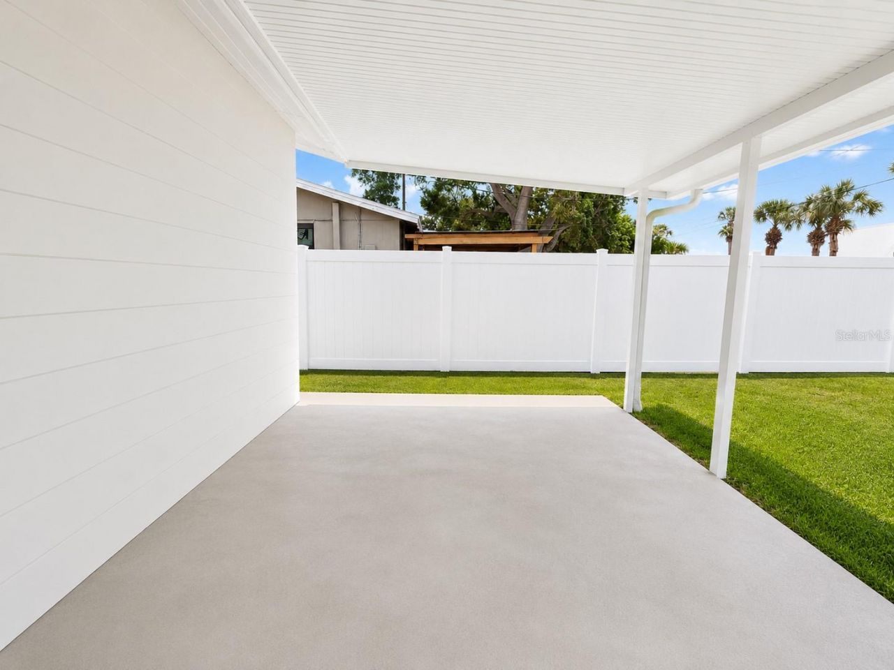8120 7th Street N, Saint Petersburg, FL 33702 Photo