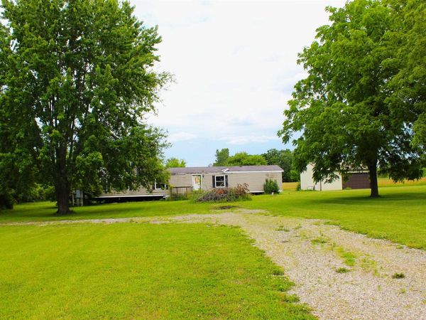 4339 US Hwy 6, Waterloo, IN 46793