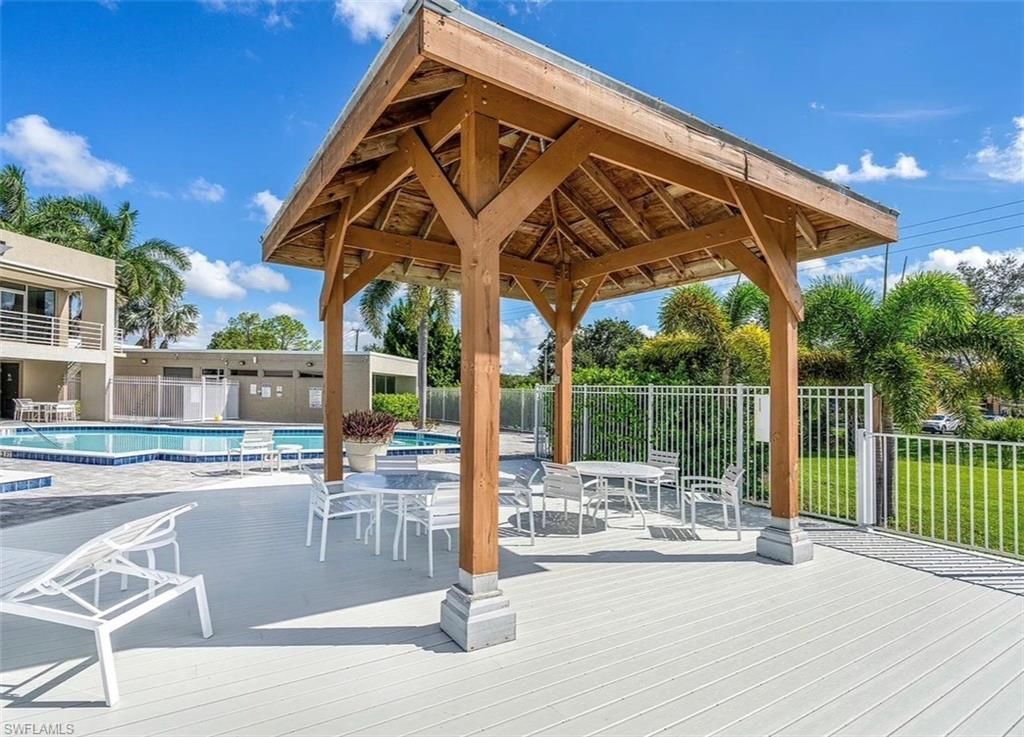 169 Santa Clara Dr, Unit 11, Naples, FL 34104 Photo