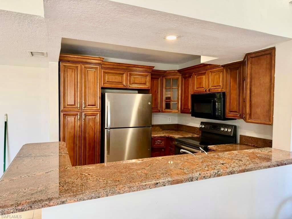 169 Santa Clara Dr, Unit 11, Naples, FL 34104 Photo
