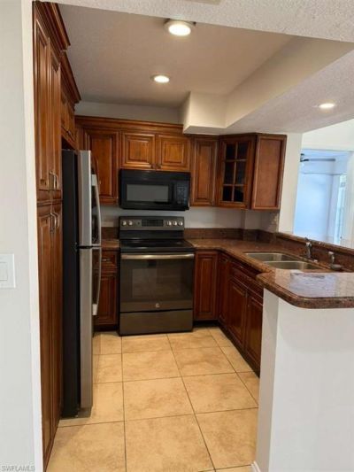 169 Santa Clara Dr, Unit 11, Naples, FL 34104 Photo