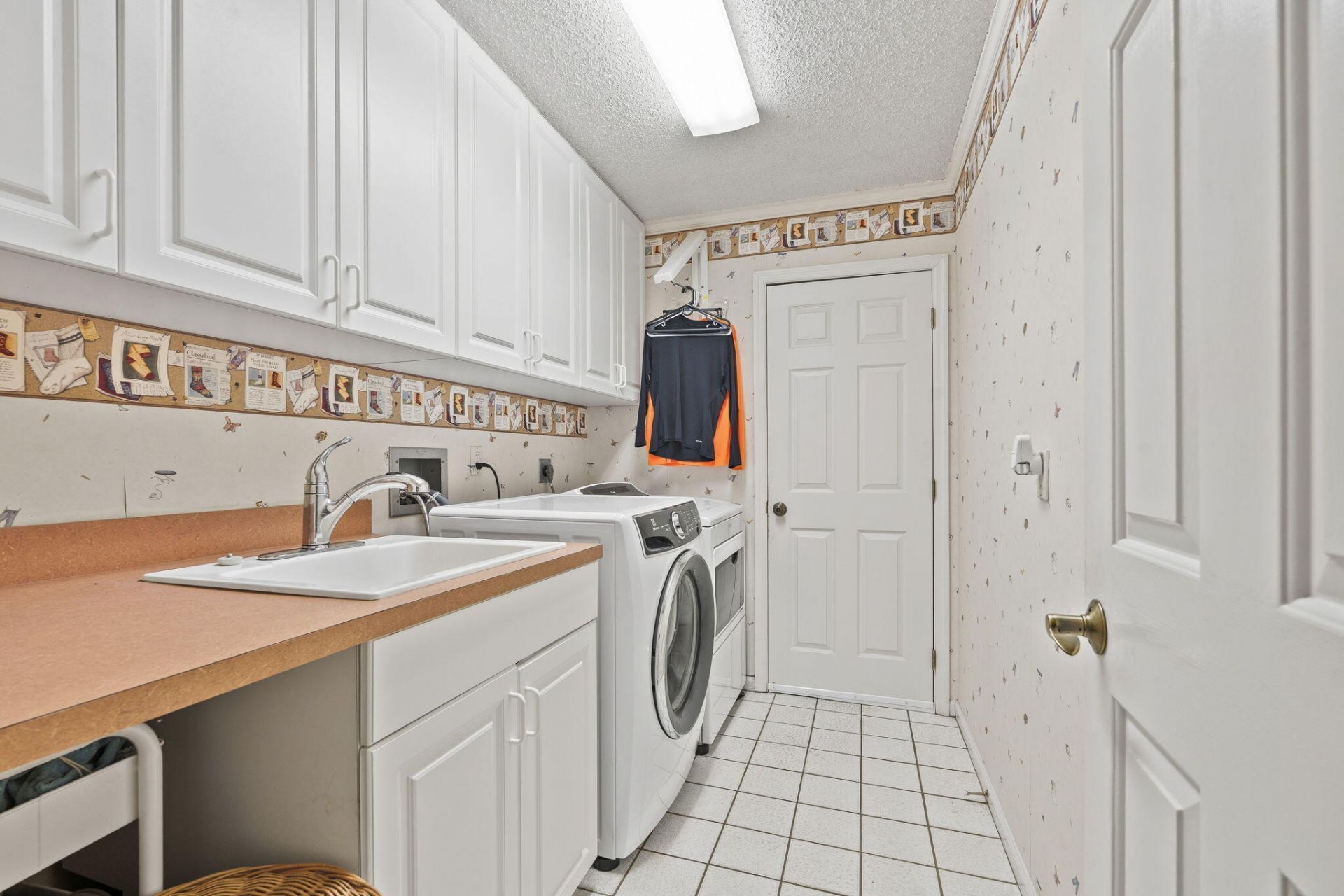 3374 SE Fairway E, Stuart, FL 34997 Photo