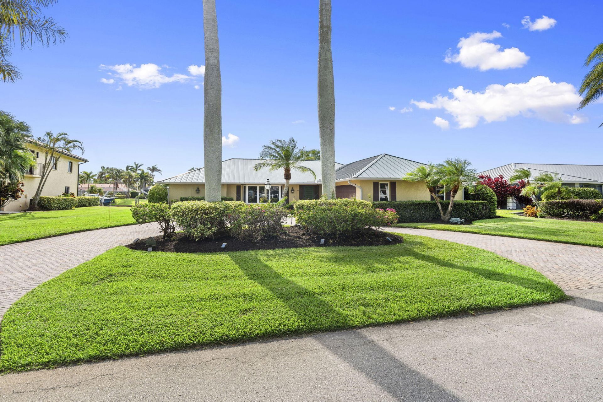 3374 SE Fairway E, Stuart, FL 34997 Photo