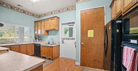 596 Village Dr, Galt, CA 95632 Photo