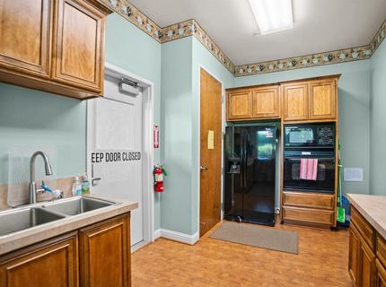 596 Village Dr, Galt, CA 95632 Photo