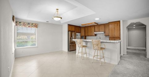 596 Village Dr, Galt, CA 95632 Photo