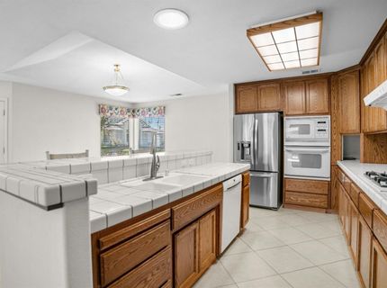 596 Village Dr, Galt, CA 95632 Photo