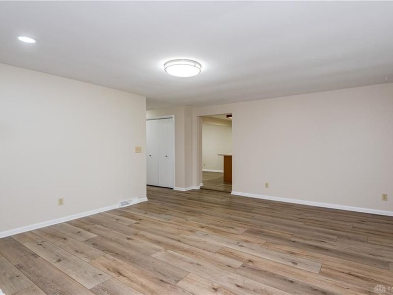 2676 Waynesville Jamestown Road, Caesarcreek Township, OH 45385 Photo 28