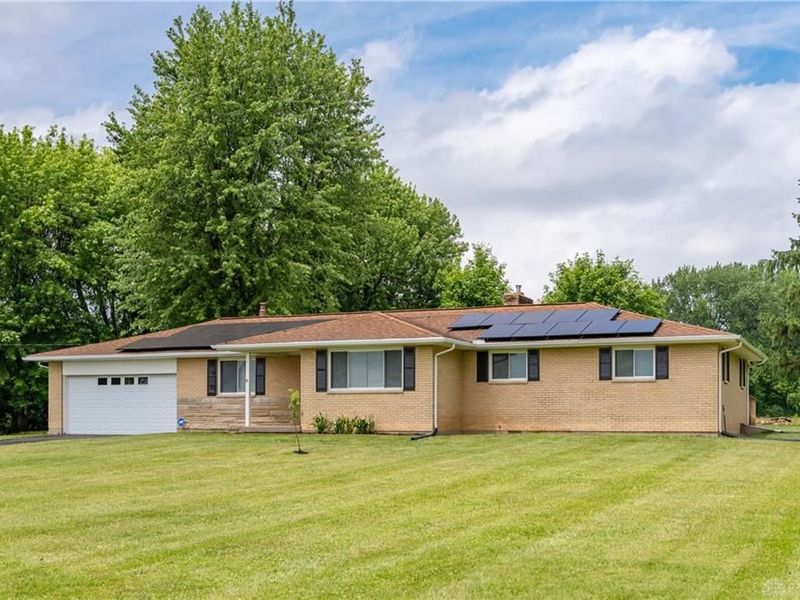 2676 Waynesville Jamestown Road, Caesarcreek Township, OH 45385 Photo 3