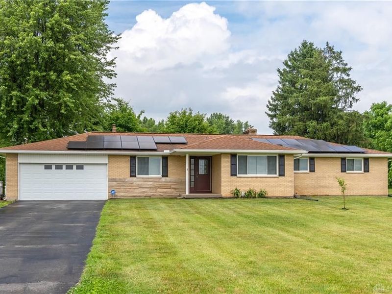 2676 Waynesville Jamestown Road, Caesarcreek Township, OH 45385 Photo 5