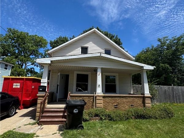 9805 Nelson Avenue , Cleveland, OH 44105