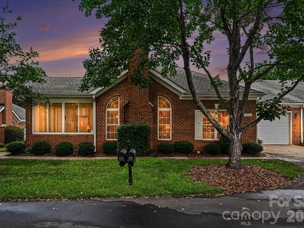 11341 Olde Turnbury Court, Charlotte, NC 28277