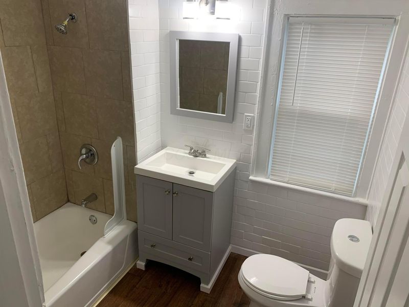 583 Frebis Avenue, Columbus, OH 43206 Photo 9