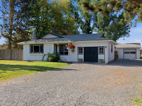 524 NW Martingale Road, Prineville, OR 97754