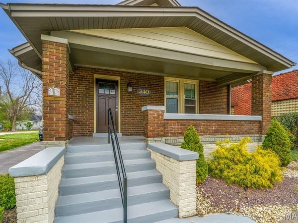 240 S Buchanan Street, Edwardsville, IL 62025