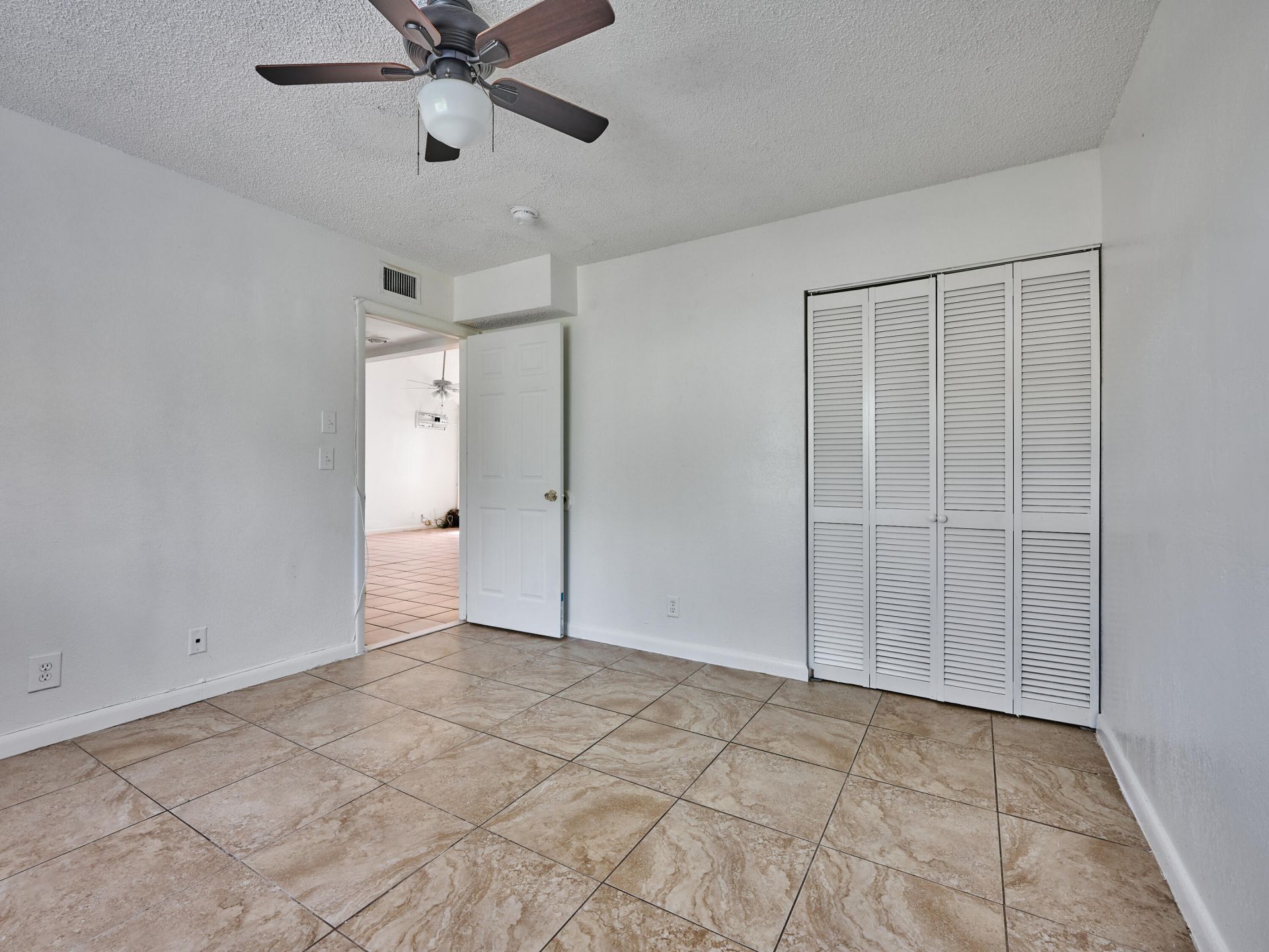 57 Peachtree Place, Boynton Beach, FL 33436 Photo