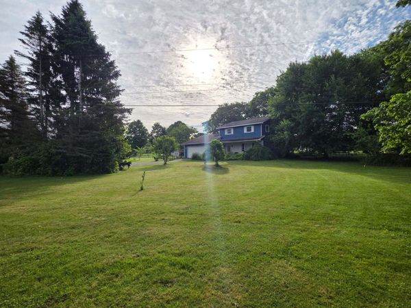 22948 N Uldriks Drive, Battle Creek, MI 49017