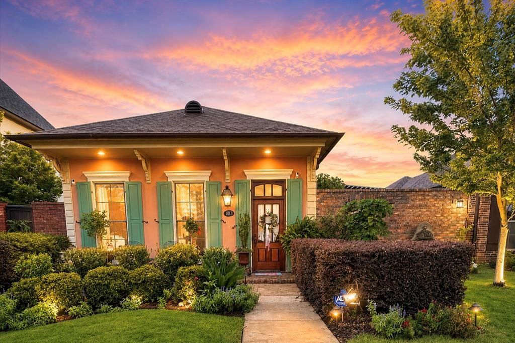 1013 S Crescent Cove, Shreveport, LA 71105 Main Photo