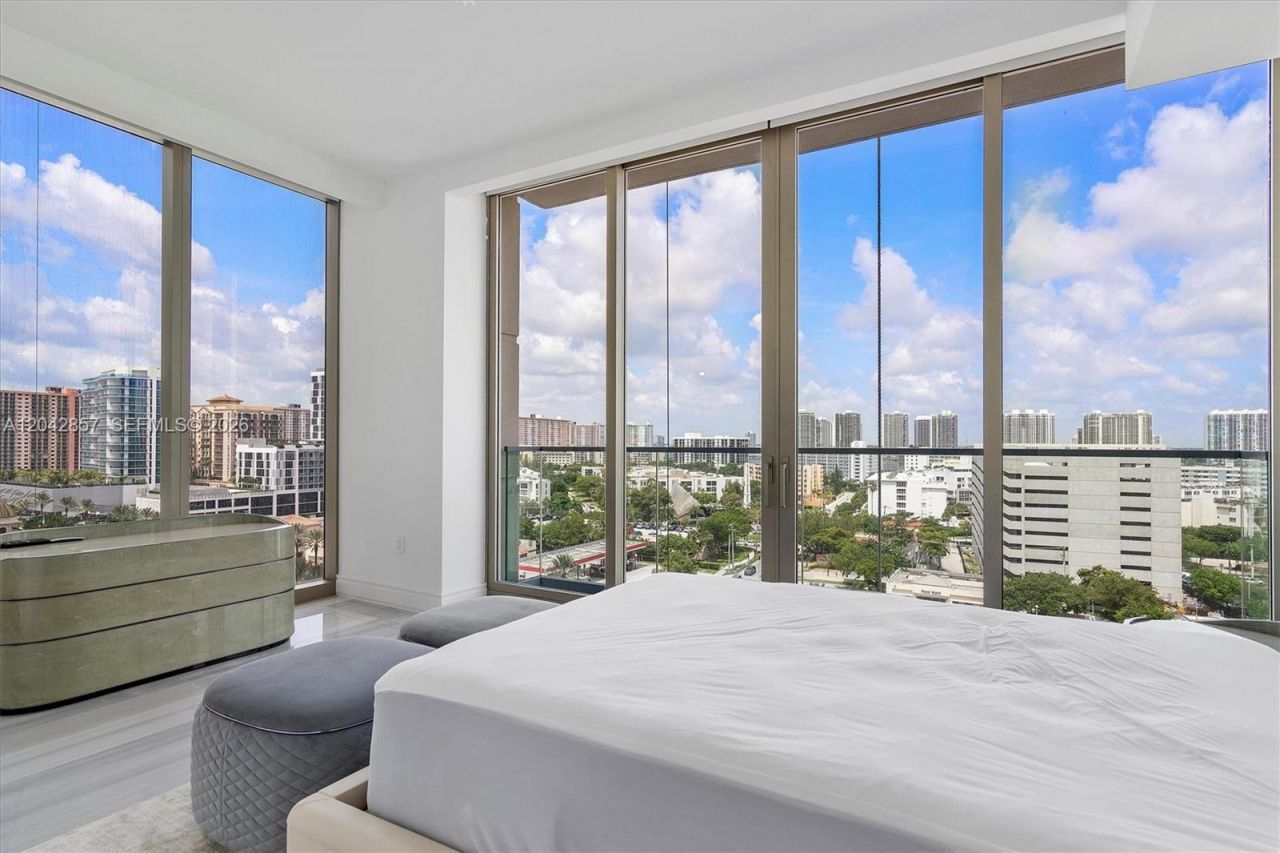 17901 Collins Avenue, Unit 902, Sunny Isles Beach, FL 33160 Photo