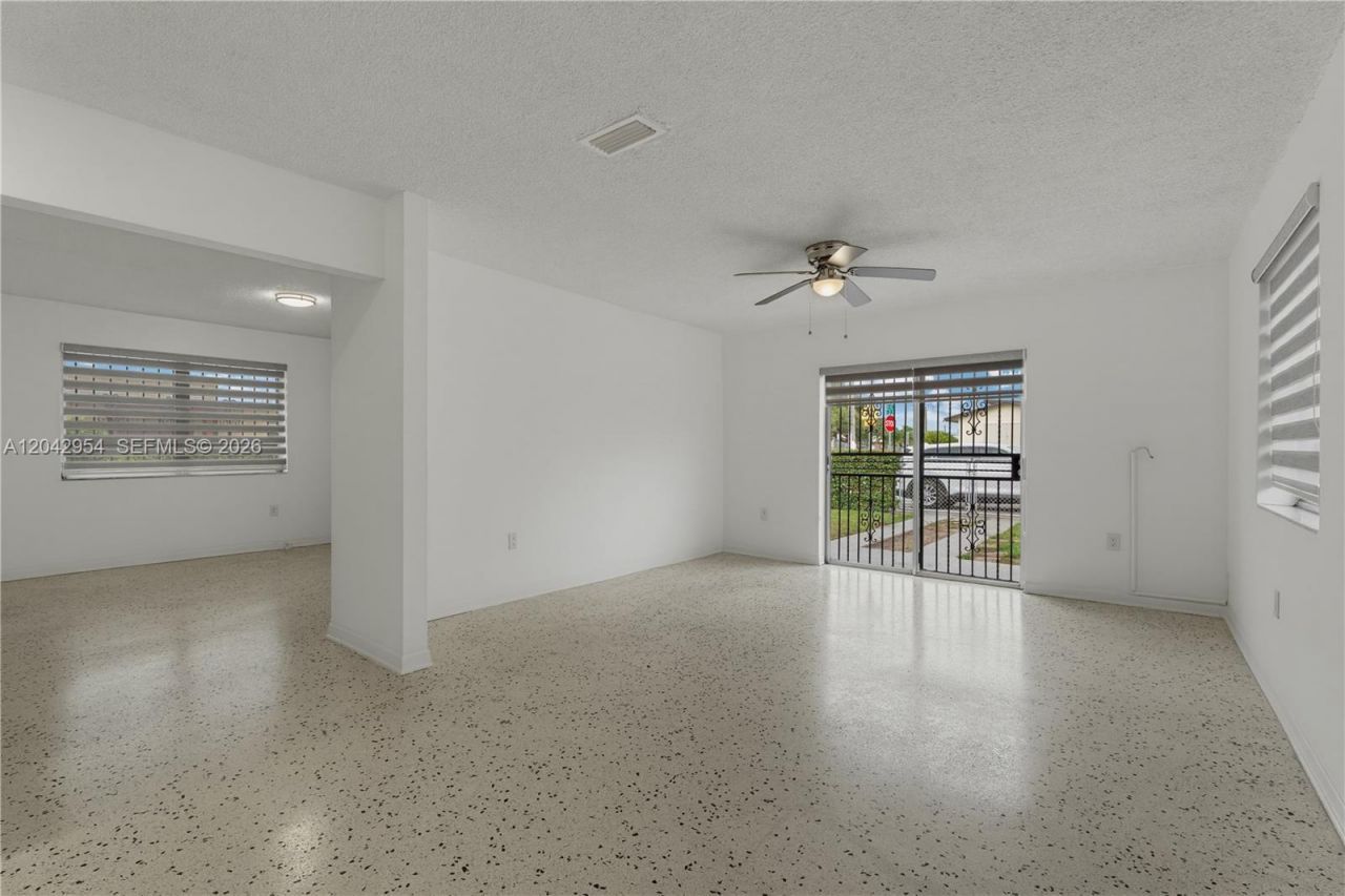 4296 NW 2nd Ter , Unit 4296, Miami, FL 33126 Photo