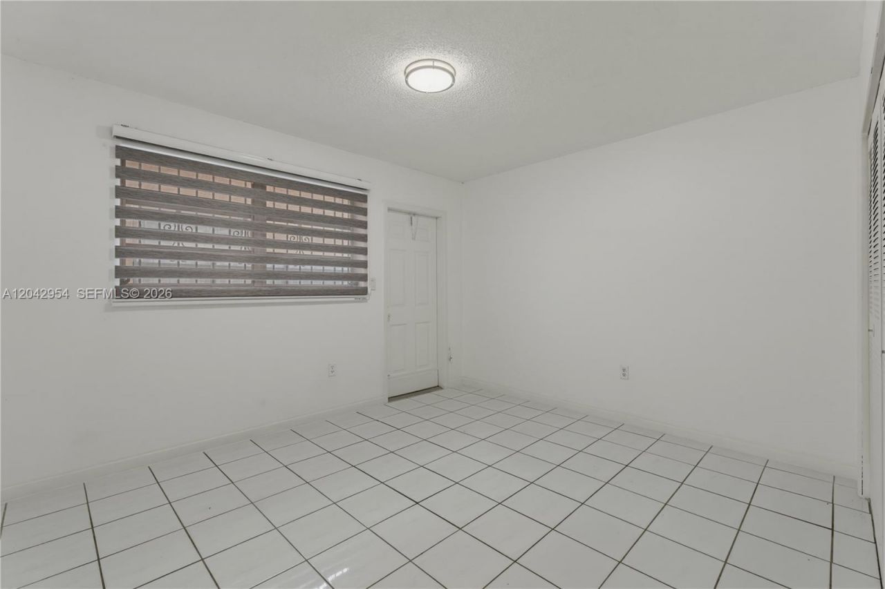 4296 NW 2nd Ter , Unit 4296, Miami, FL 33126 Photo