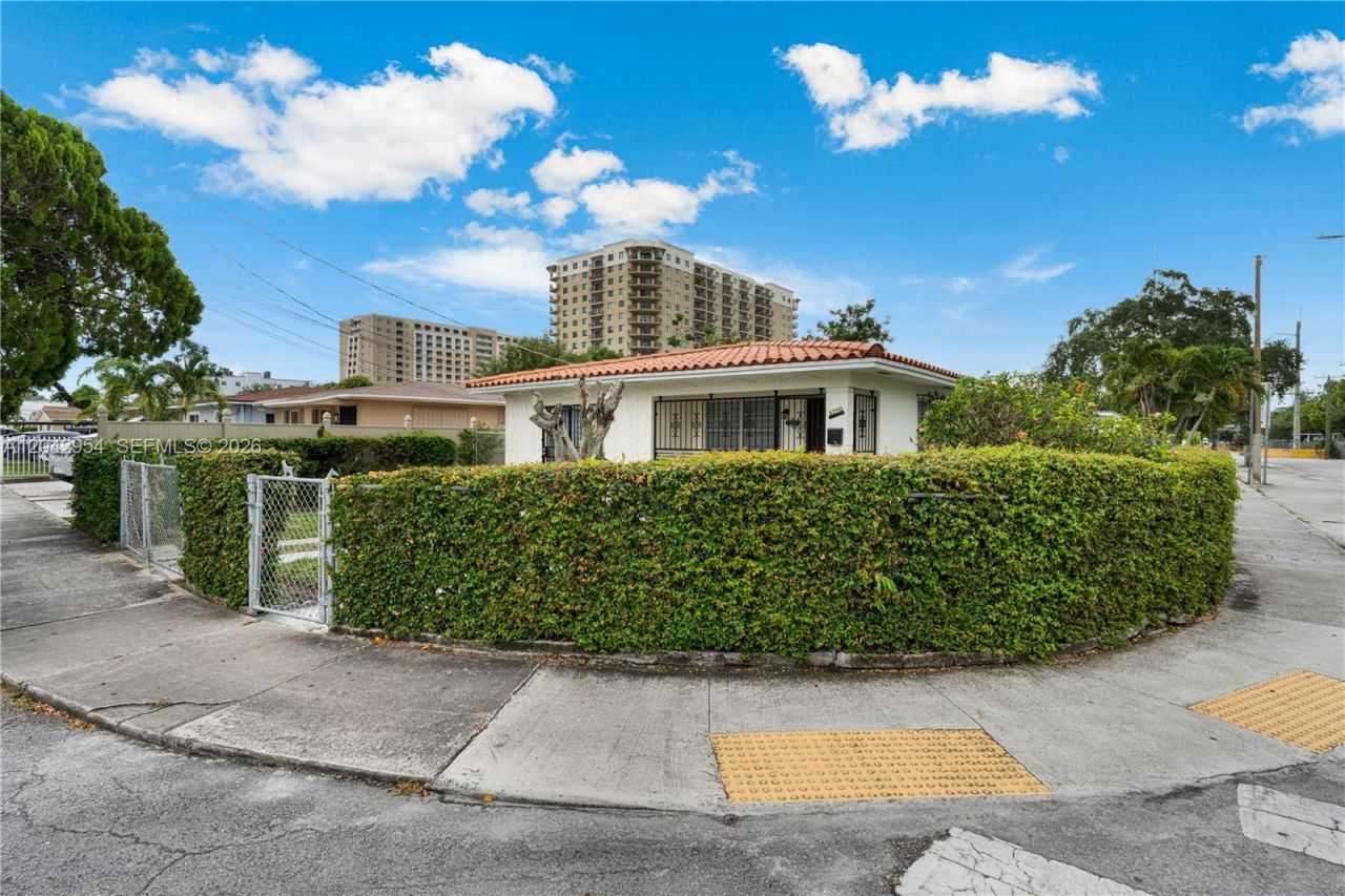 4296 NW 2nd Ter , Unit 4296, Miami, FL 33126 Photo