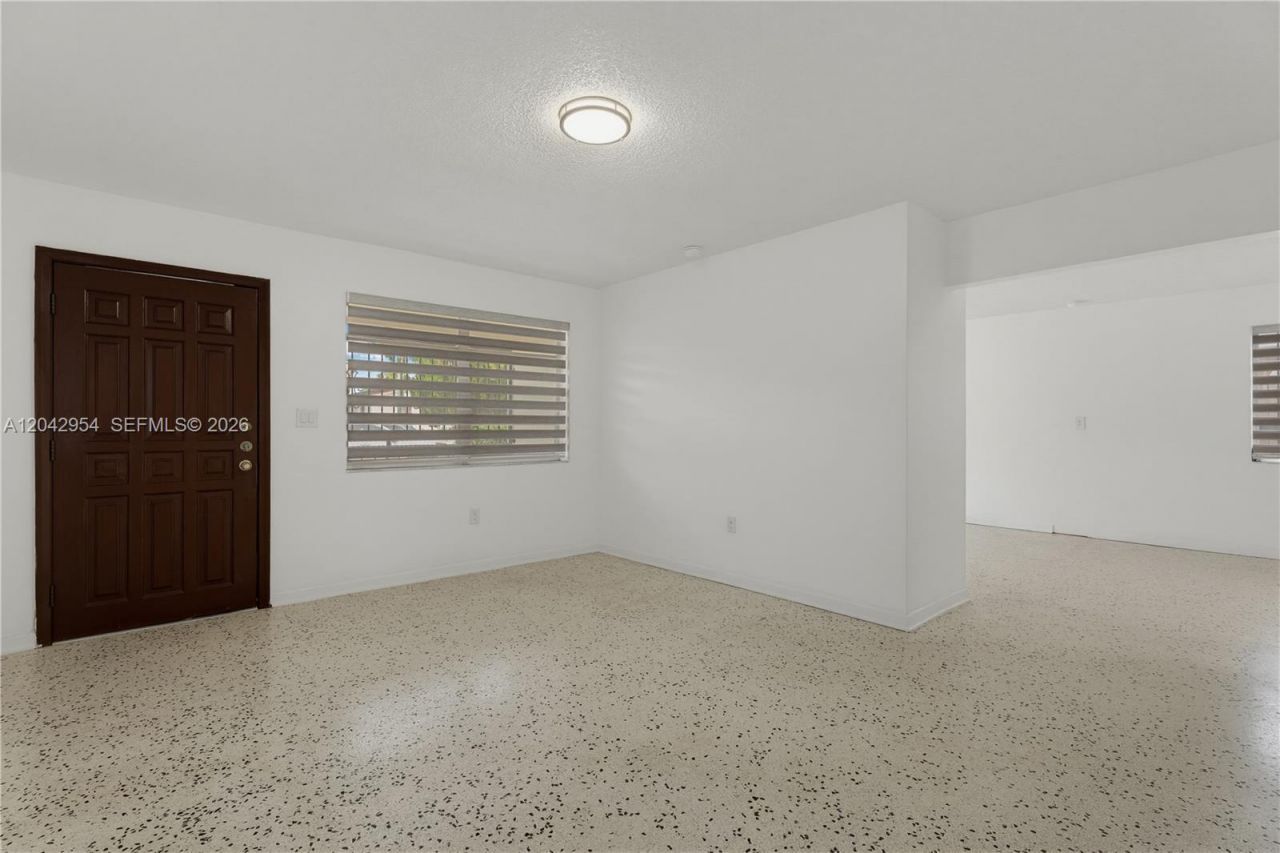 4296 NW 2nd Ter , Unit 4296, Miami, FL 33126 Photo