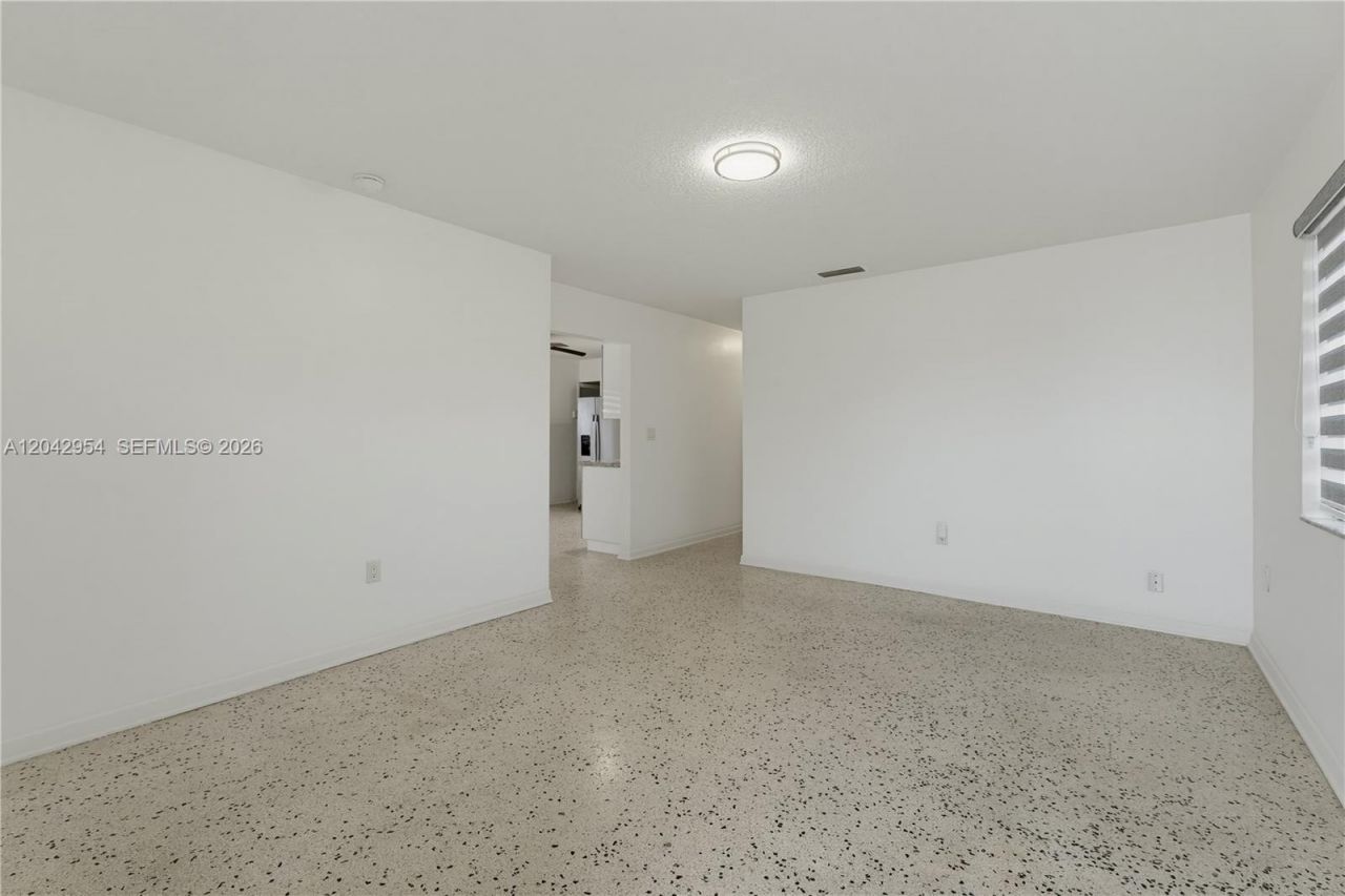 4296 NW 2nd Ter , Unit 4296, Miami, FL 33126 Photo
