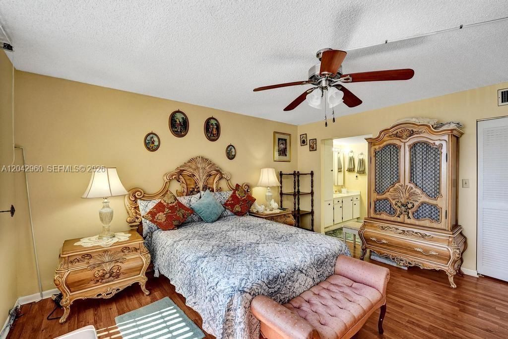 1000 Colony Point Cir, Unit 422, Pembroke Pines, FL 33026 Photo