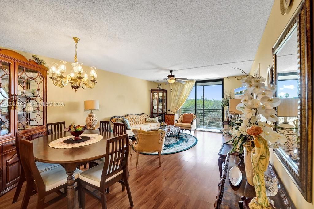1000 Colony Point Cir , Unit 422, Pembroke Pines, FL 33026 Photo