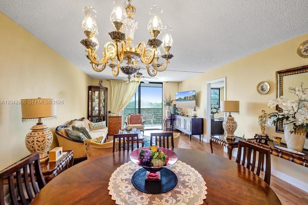 1000 Colony Point Cir, Unit 422, Pembroke Pines, FL 33026 Photo