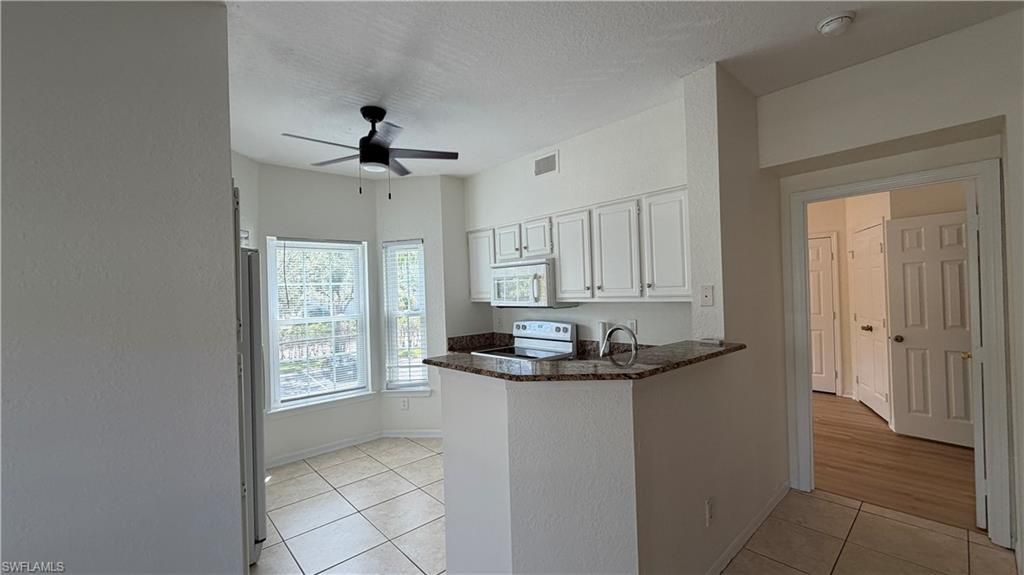 23500 Walden Center Dr, Unit 210, Estero, FL 34134 Photo