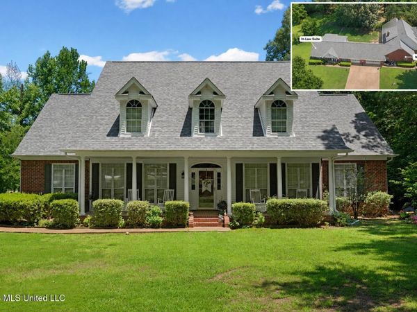 6460 Autumn Oaks Drive, Olive Branch, MS 38654