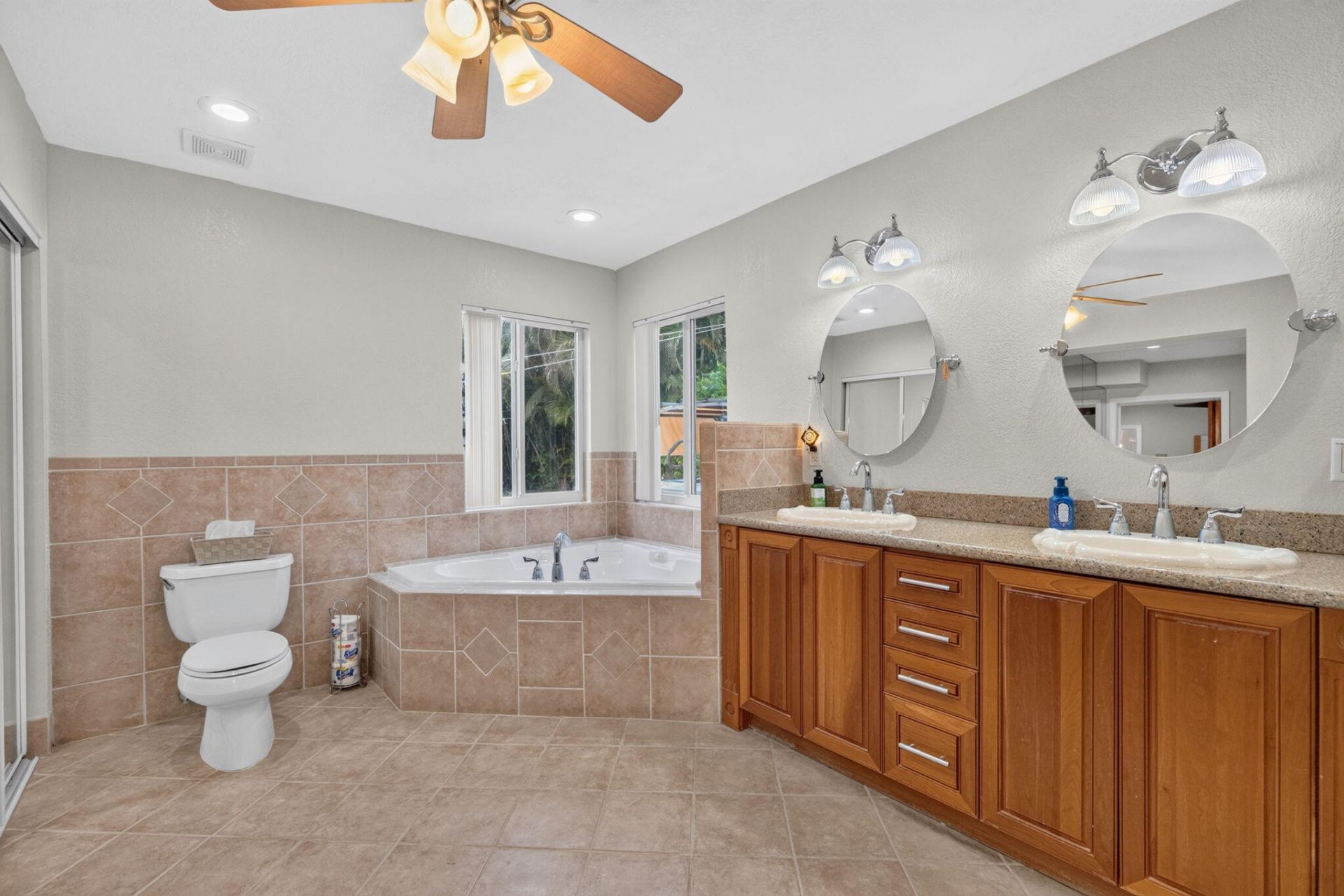 1940 SW 73rd Avenue, Plantation, FL 33317 Photo