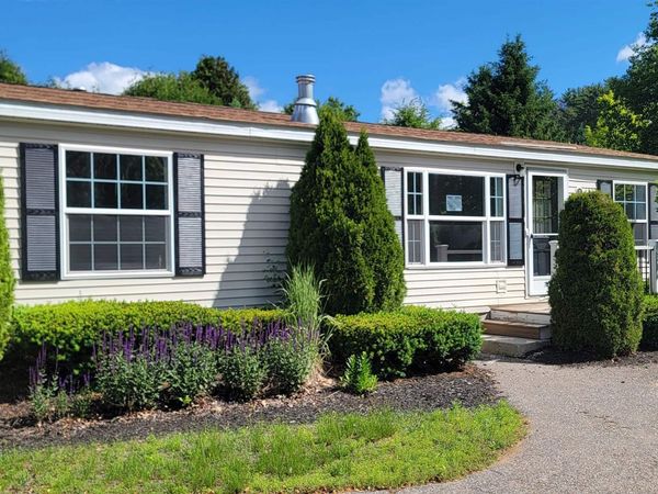 16 Magnolia Lane, Belmont, NH 03220