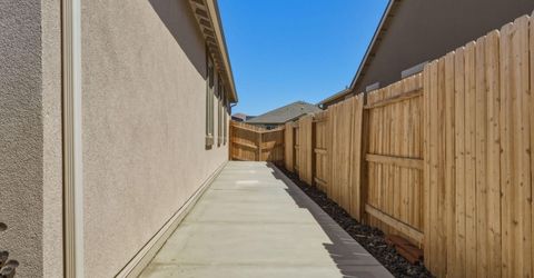 1859 Tipton Peak Street, Carson City, NV 89701 Photo