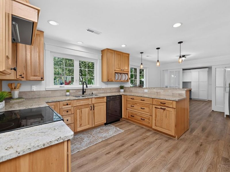 7995 Remington Road, Indian Hill, OH 45242 Photo 27