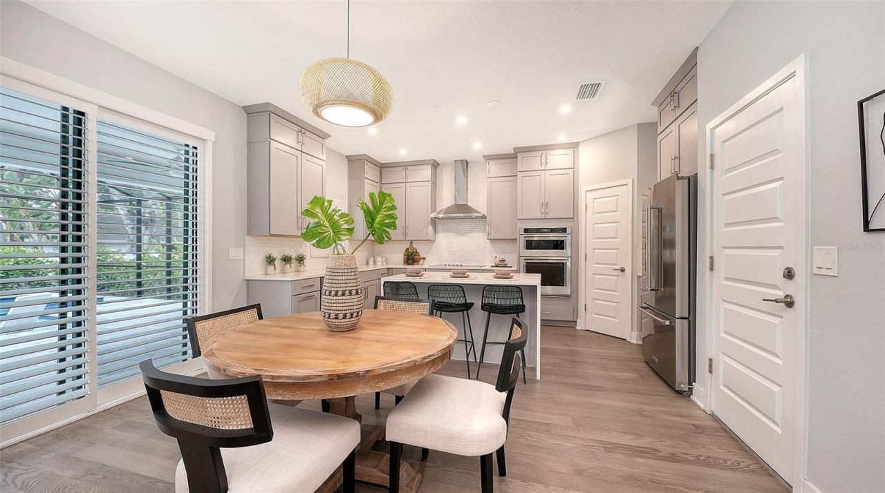 2554 Floyd Street, Sarasota, FL 34239 Photo