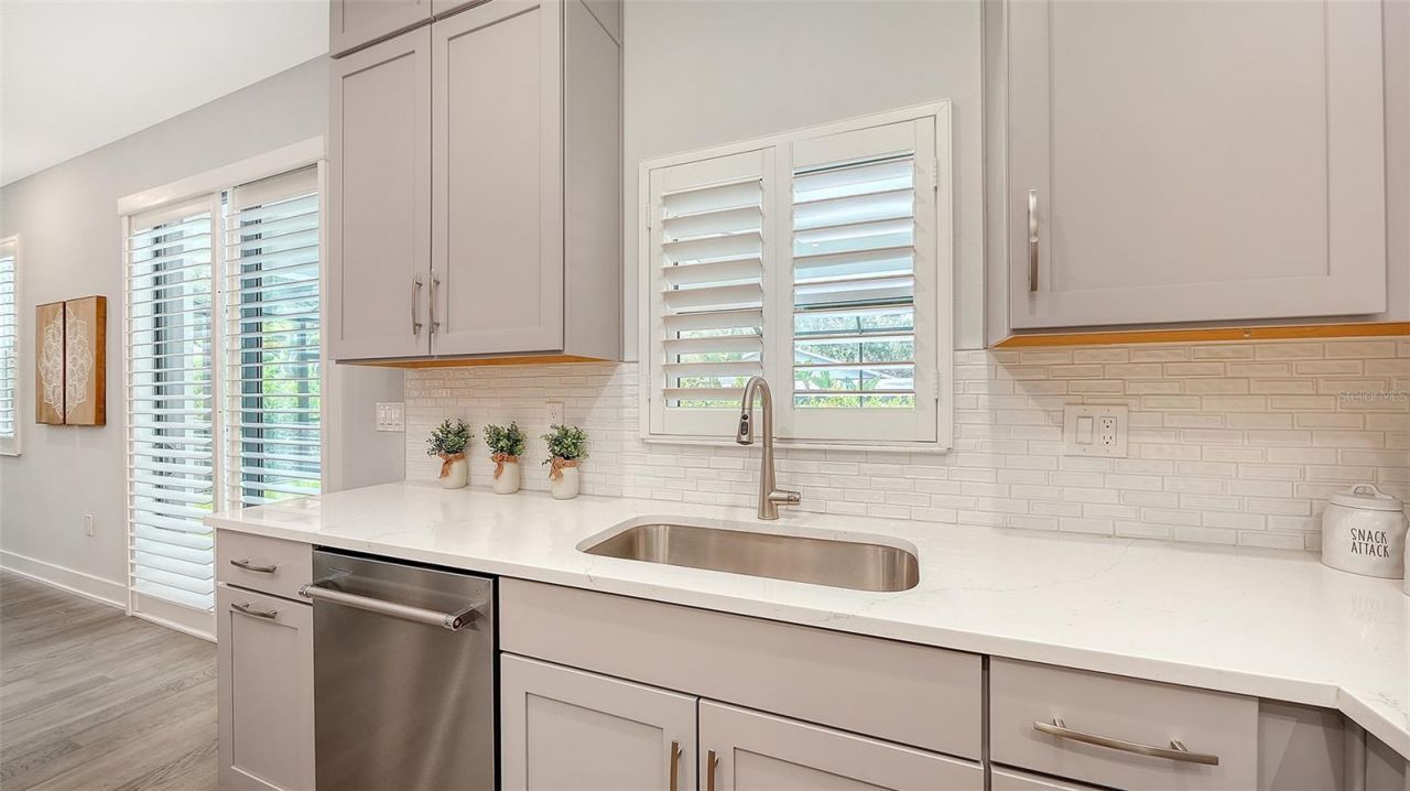 2554 Floyd Street, Sarasota, FL 34239 Photo