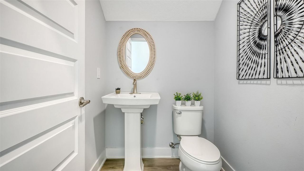 2554 Floyd Street, Sarasota, FL 34239 Photo