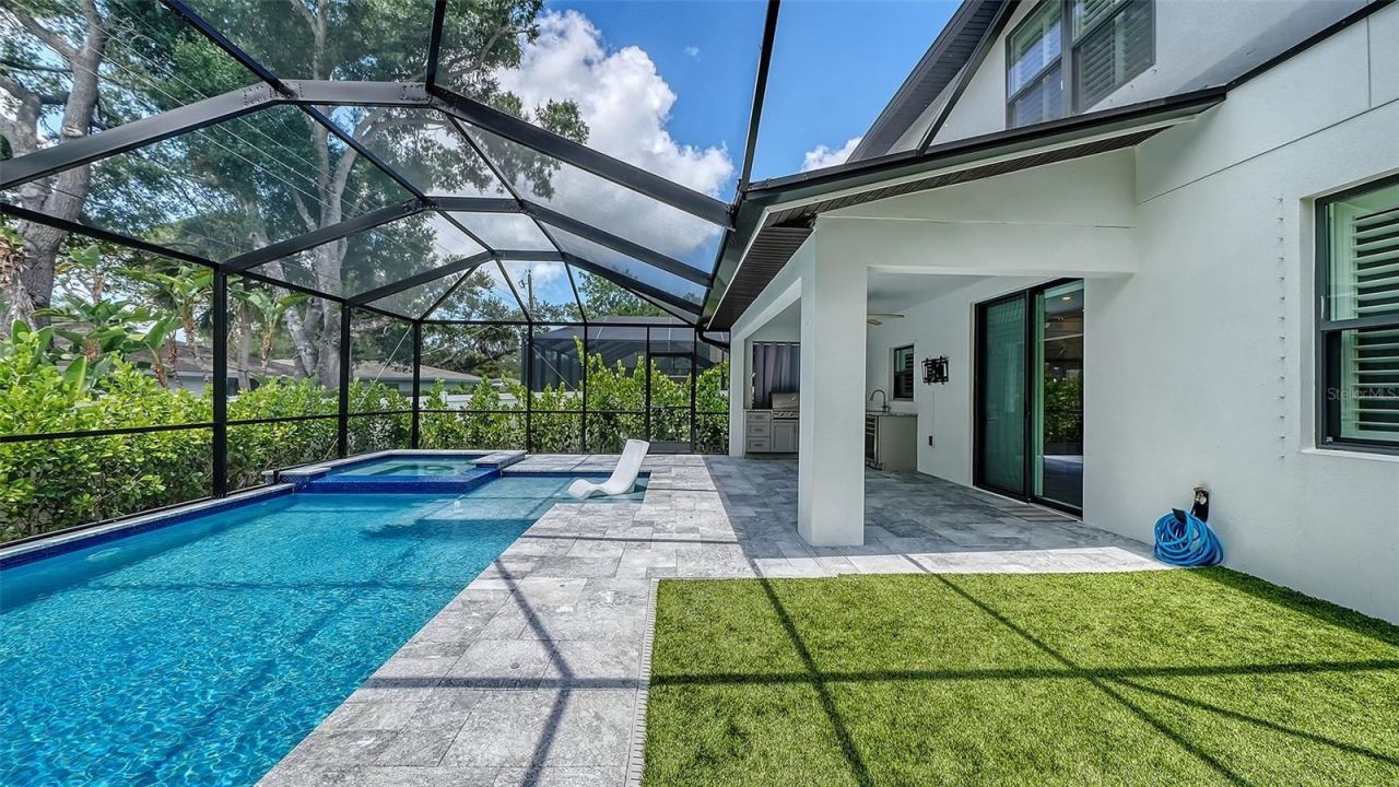 2554 Floyd Street, Sarasota, FL 34239 Photo