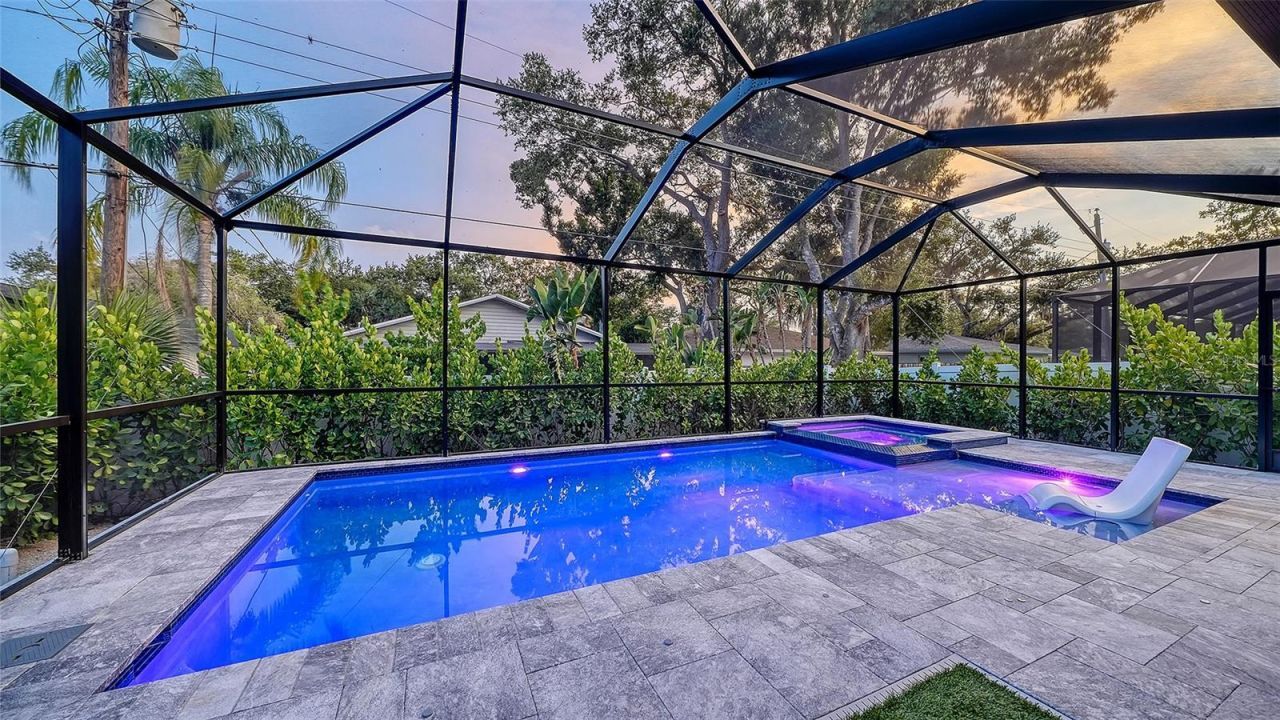 2554 Floyd Street, Sarasota, FL 34239 Photo