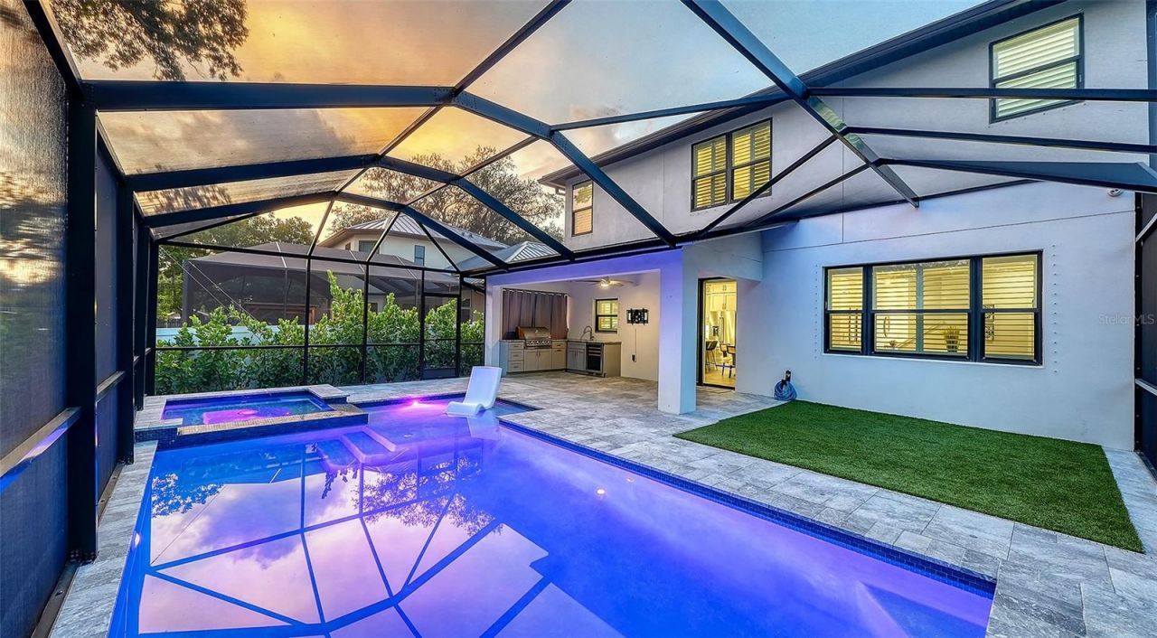 2554 Floyd Street, Sarasota, FL 34239 Photo